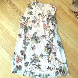 Floral sleeveless summer / spring dress